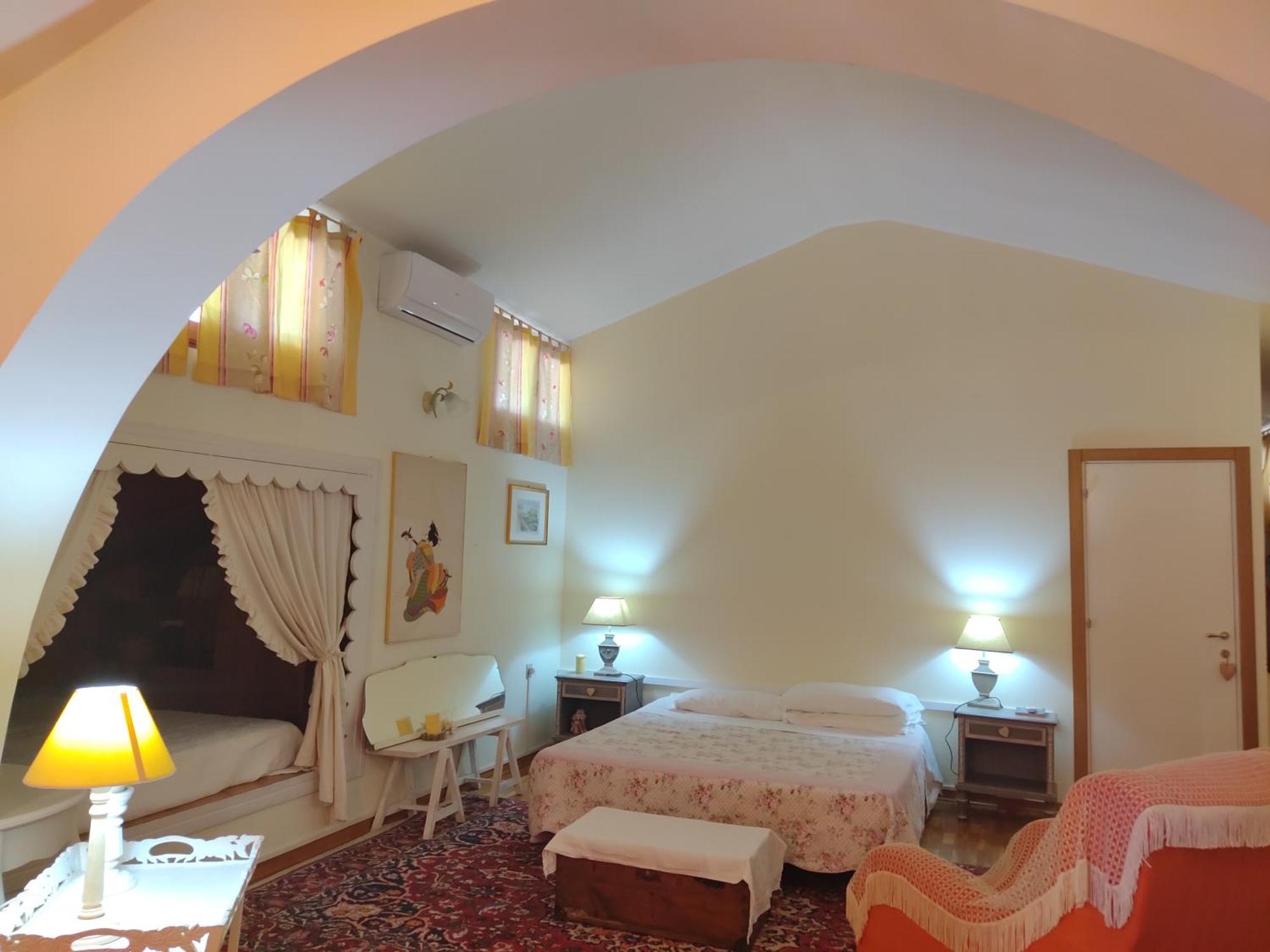 Carol E Bed & Breakfast